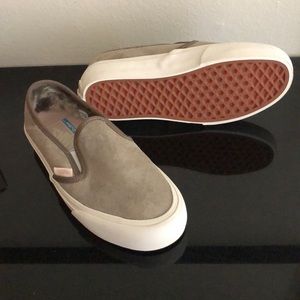 NIB Vans slip-on taupe suede